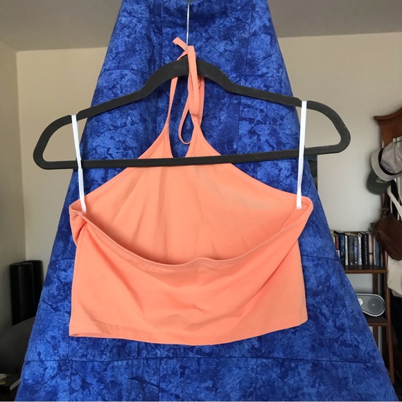 Aritzia creamsicle halter crop top size medium - Picture 5 of 5